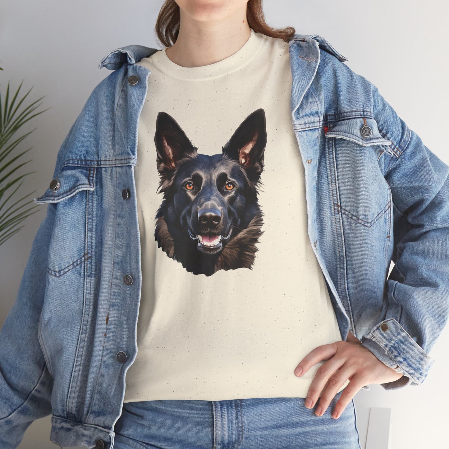Dog Lover Unisex Tee with Vibrant Design - Ideal for Casual Outings and Gifting