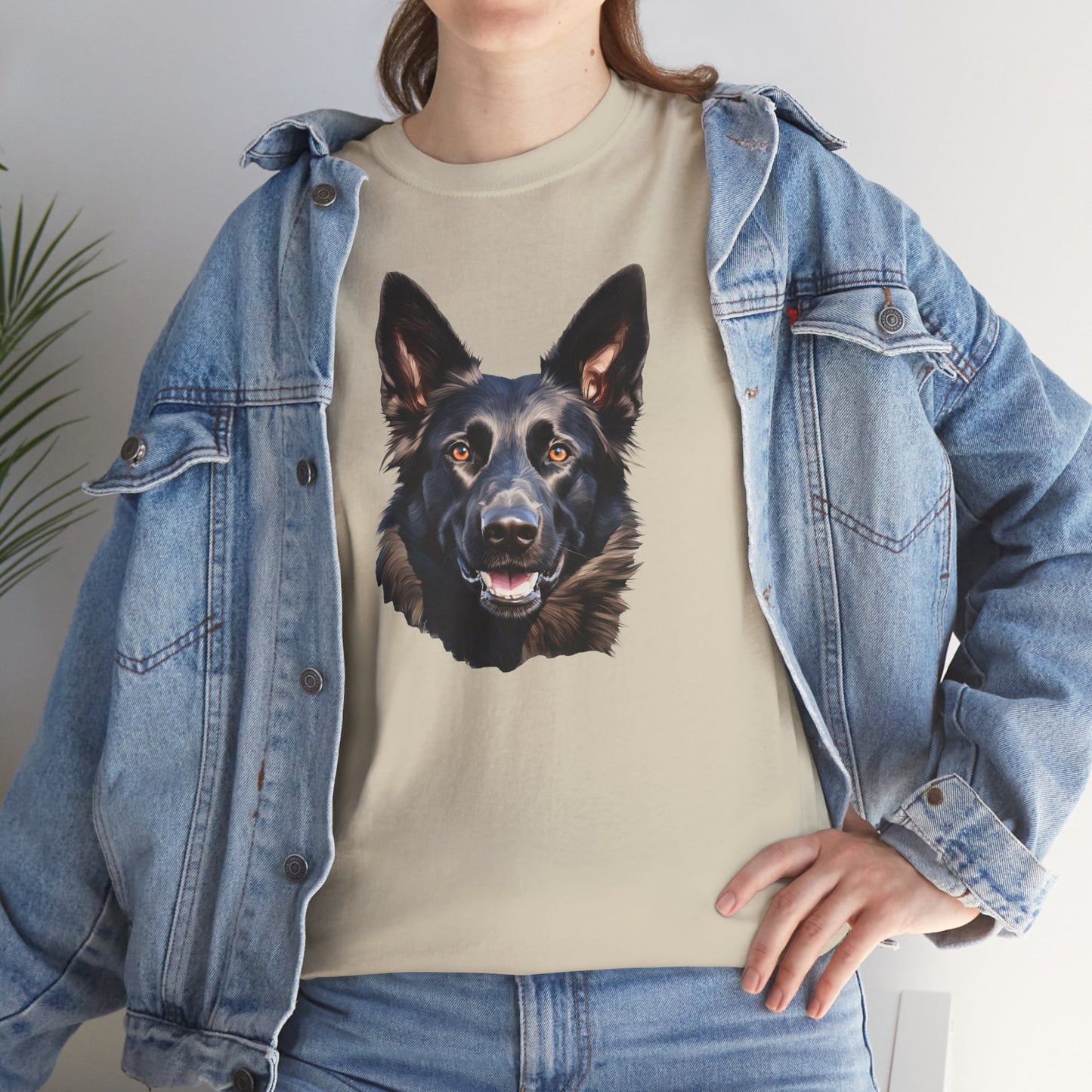 Dog Lover Unisex Tee with Vibrant Design - Ideal for Casual Outings and Gifting